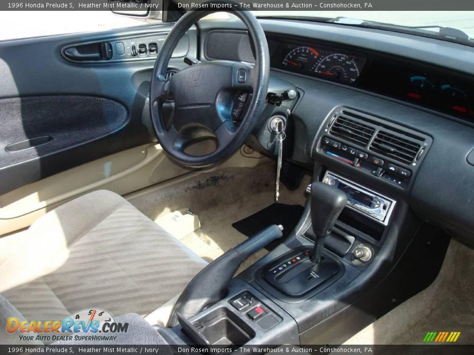 1996 Honda Prelude S Heather Mist Metallic / Ivory Photo #17
