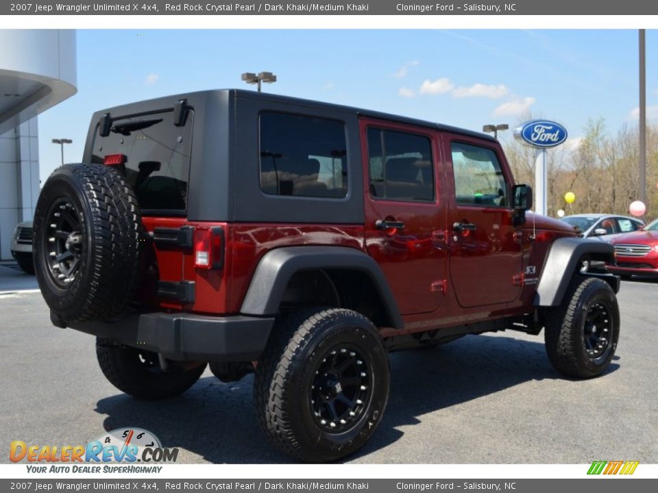 2007 Jeep Wrangler Unlimited X 4x4 Red Rock Crystal Pearl / Dark Khaki/Medium Khaki Photo #3
