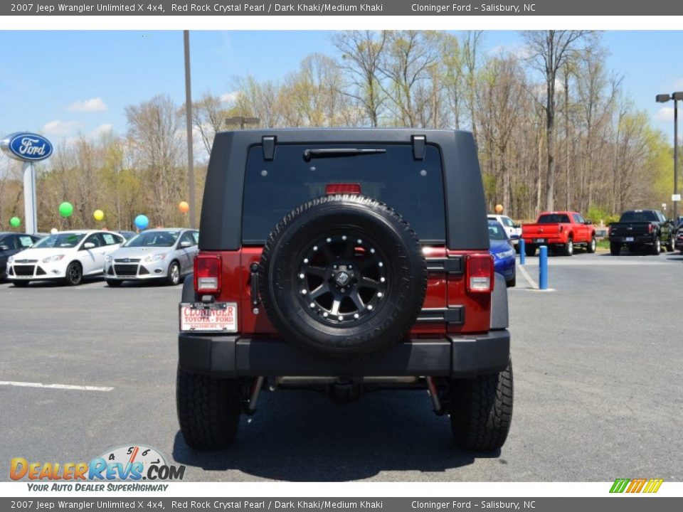 2007 Jeep Wrangler Unlimited X 4x4 Red Rock Crystal Pearl / Dark Khaki/Medium Khaki Photo #4