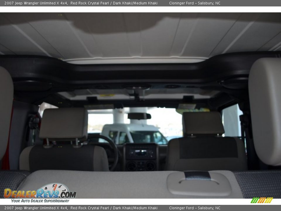 2007 Jeep Wrangler Unlimited X 4x4 Red Rock Crystal Pearl / Dark Khaki/Medium Khaki Photo #13