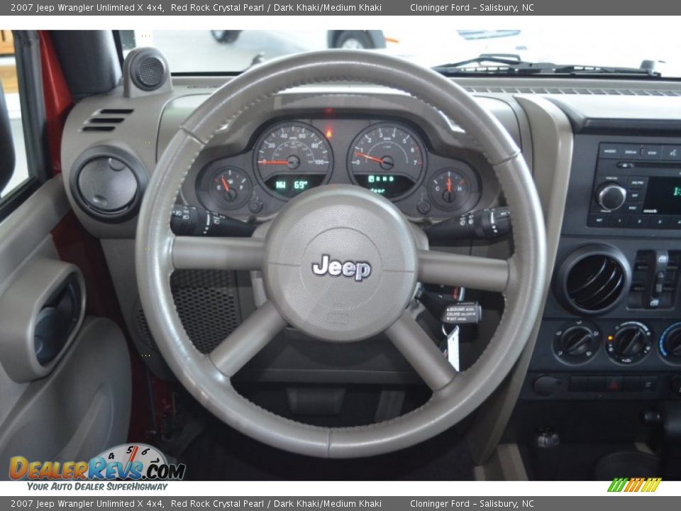 2007 Jeep Wrangler Unlimited X 4x4 Red Rock Crystal Pearl / Dark Khaki/Medium Khaki Photo #23