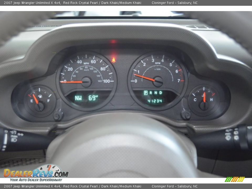 2007 Jeep Wrangler Unlimited X 4x4 Red Rock Crystal Pearl / Dark Khaki/Medium Khaki Photo #25