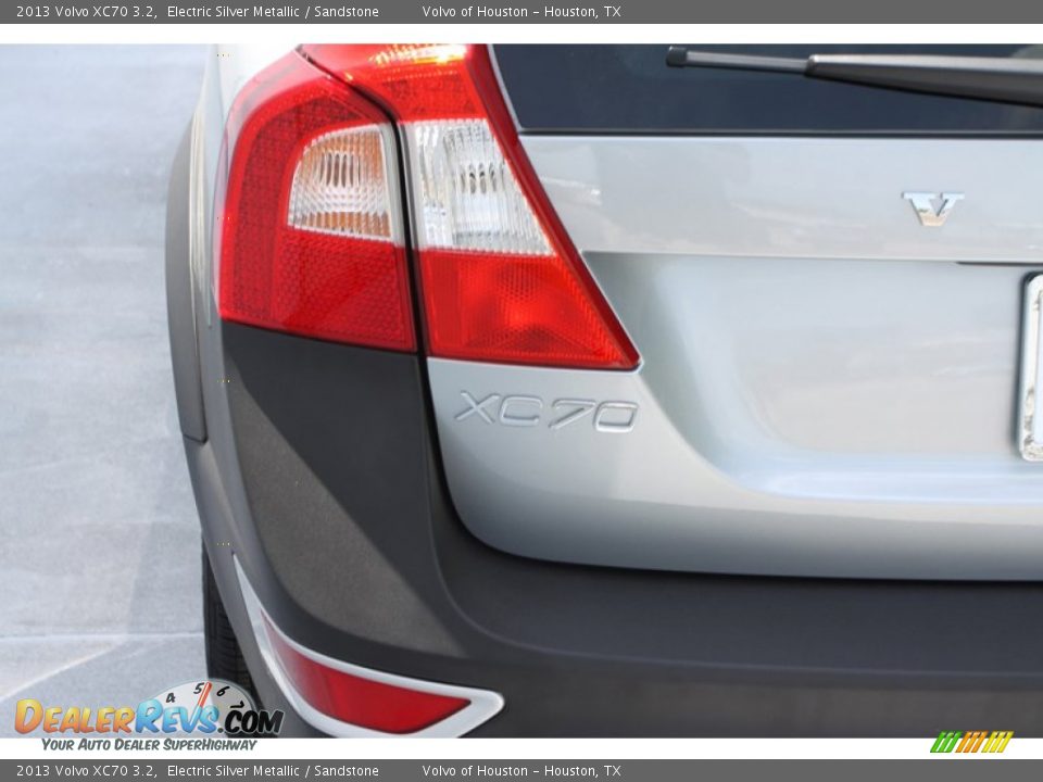2013 Volvo XC70 3.2 Electric Silver Metallic / Sandstone Photo #12