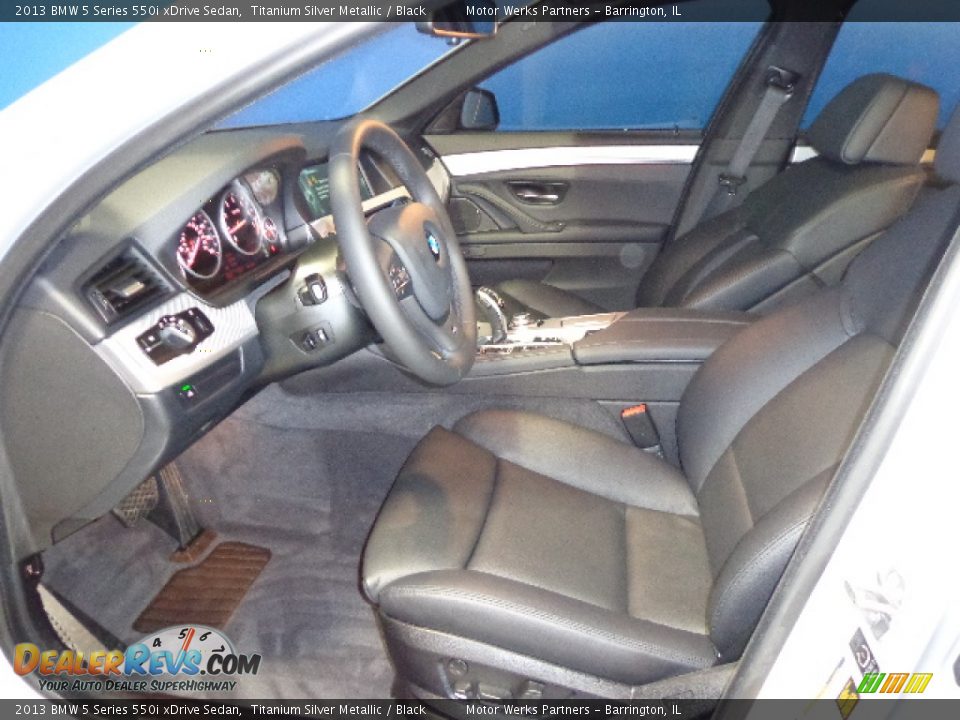 2013 BMW 5 Series 550i xDrive Sedan Titanium Silver Metallic / Black Photo #18