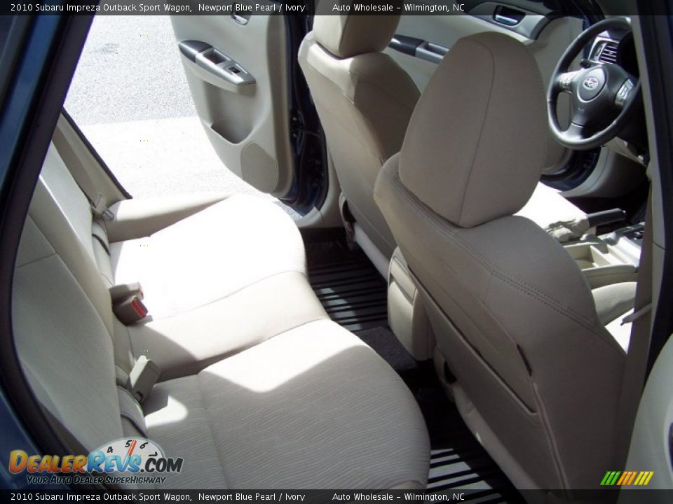 2010 Subaru Impreza Outback Sport Wagon Newport Blue Pearl / Ivory Photo #14