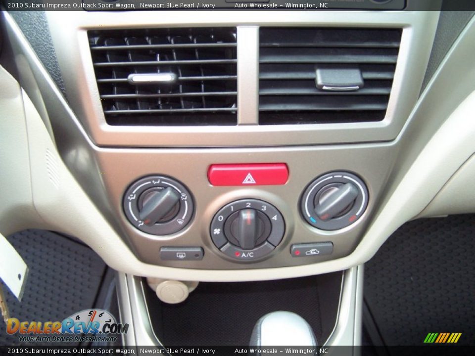 2010 Subaru Impreza Outback Sport Wagon Newport Blue Pearl / Ivory Photo #22