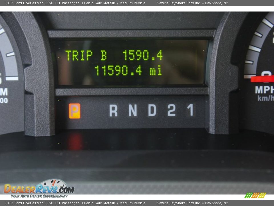 2012 Ford E Series Van E350 XLT Passenger Pueblo Gold Metallic / Medium Pebble Photo #13