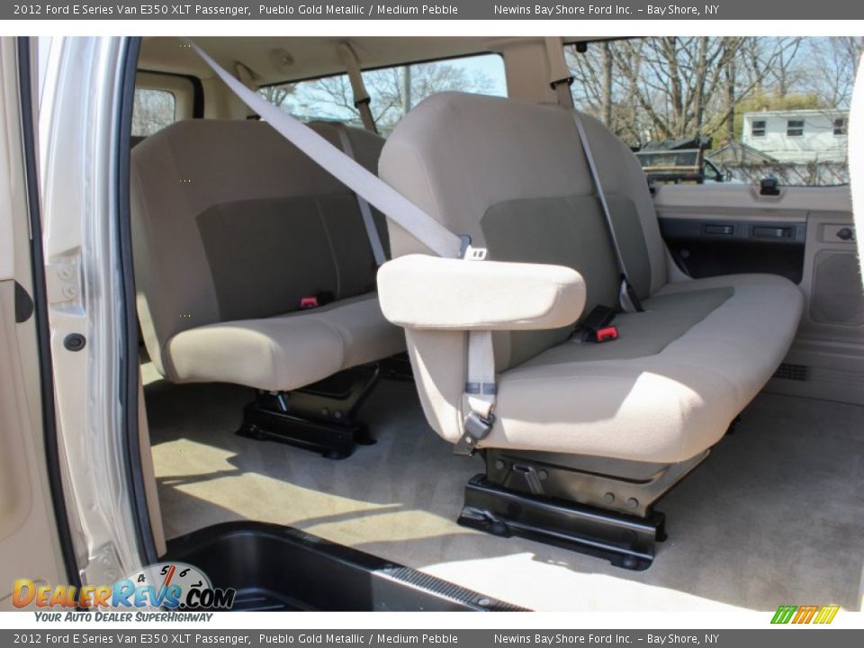 2012 Ford E Series Van E350 XLT Passenger Pueblo Gold Metallic / Medium Pebble Photo #18