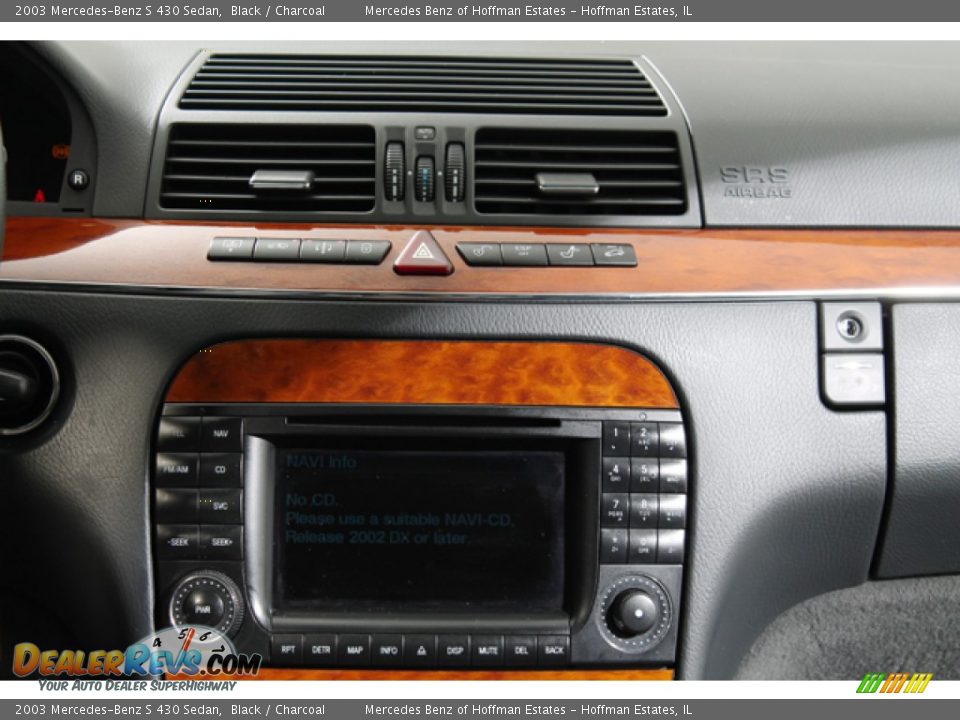 Controls of 2003 Mercedes-Benz S 430 Sedan Photo #10