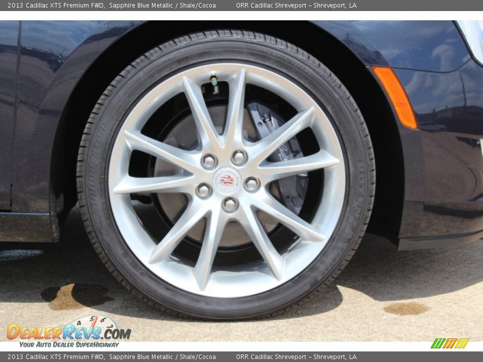 2013 Cadillac XTS Premium FWD Sapphire Blue Metallic / Shale/Cocoa Photo #12
