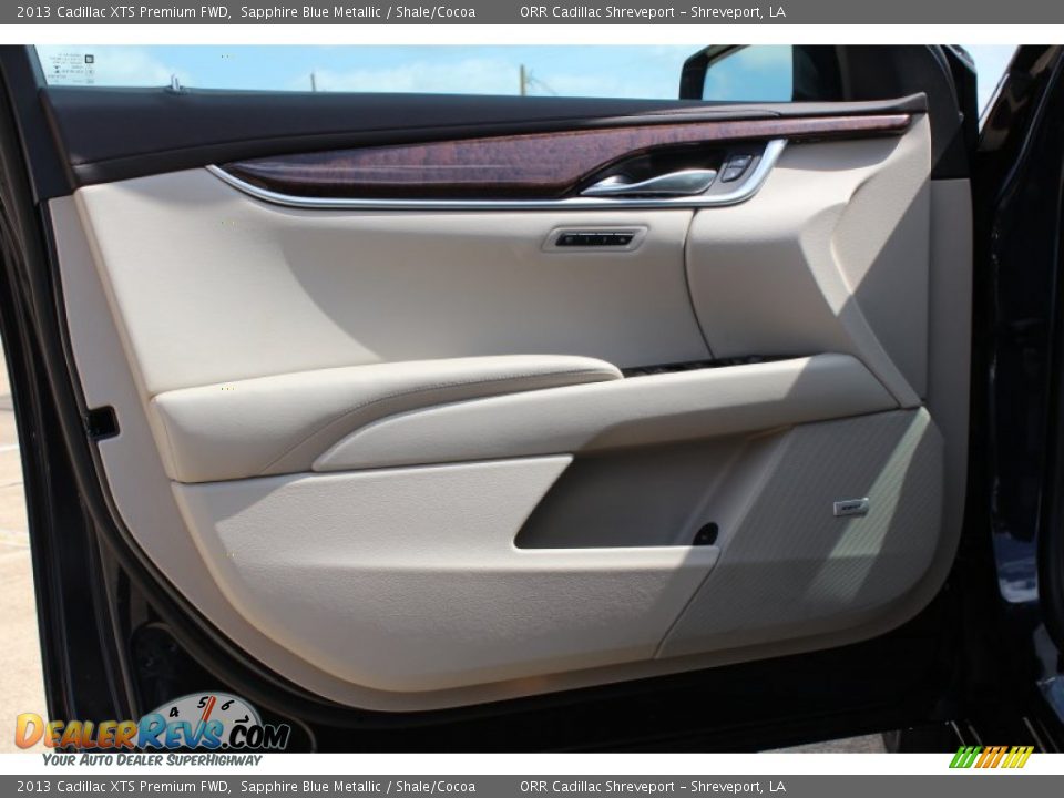 2013 Cadillac XTS Premium FWD Sapphire Blue Metallic / Shale/Cocoa Photo #15