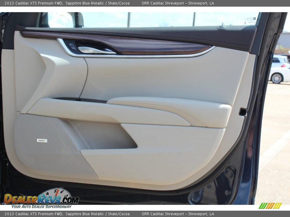 2013 Cadillac XTS Premium FWD Sapphire Blue Metallic / Shale/Cocoa Photo #17