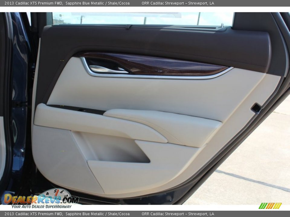 2013 Cadillac XTS Premium FWD Sapphire Blue Metallic / Shale/Cocoa Photo #21
