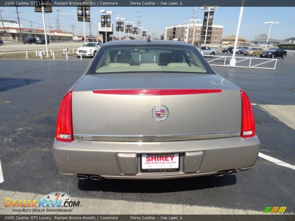 2006 Cadillac DTS Luxury Radiant Bronze Metallic / Cashmere Photo #5