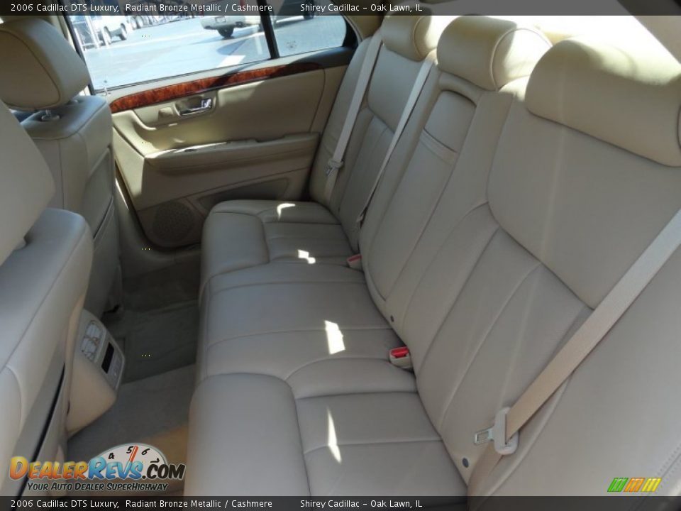 2006 Cadillac DTS Luxury Radiant Bronze Metallic / Cashmere Photo #9