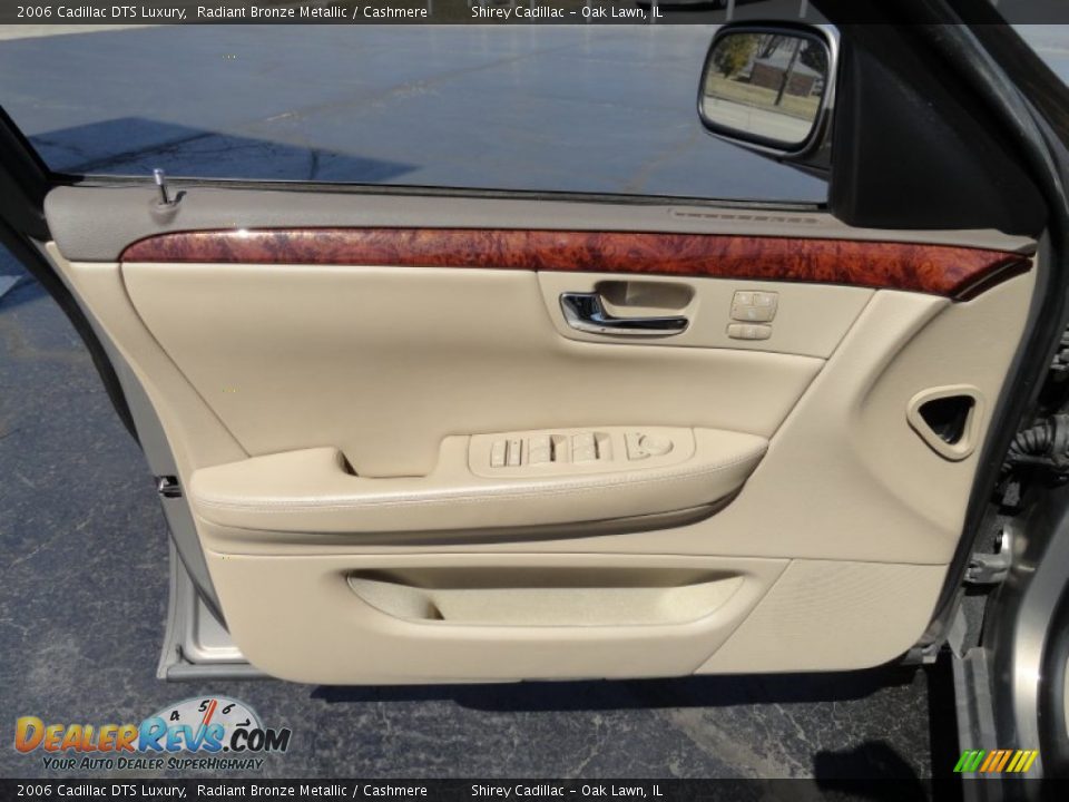 2006 Cadillac DTS Luxury Radiant Bronze Metallic / Cashmere Photo #15