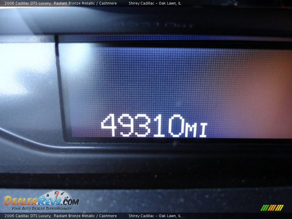 2006 Cadillac DTS Luxury Radiant Bronze Metallic / Cashmere Photo #20