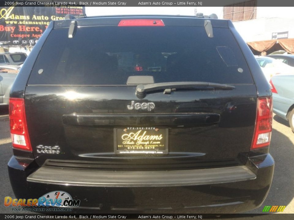 2006 Jeep Grand Cherokee Laredo 4x4 Black / Medium Slate Gray Photo #5