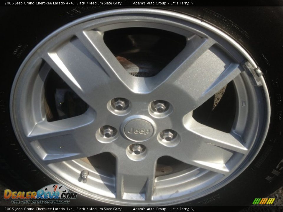 2006 Jeep Grand Cherokee Laredo 4x4 Black / Medium Slate Gray Photo #20