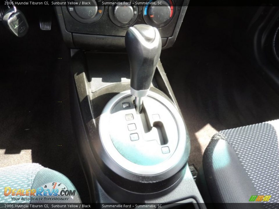 2006 Hyundai Tiburon GS Sunburst Yellow / Black Photo #17