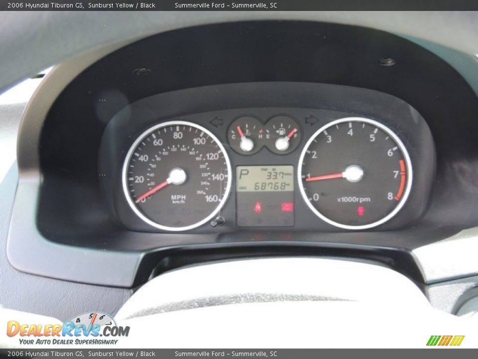 2006 Hyundai Tiburon GS Sunburst Yellow / Black Photo #20