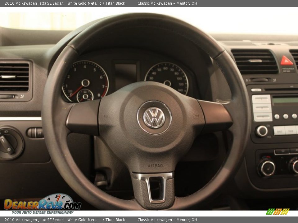 2010 Volkswagen Jetta SE Sedan White Gold Metallic / Titan Black Photo #6