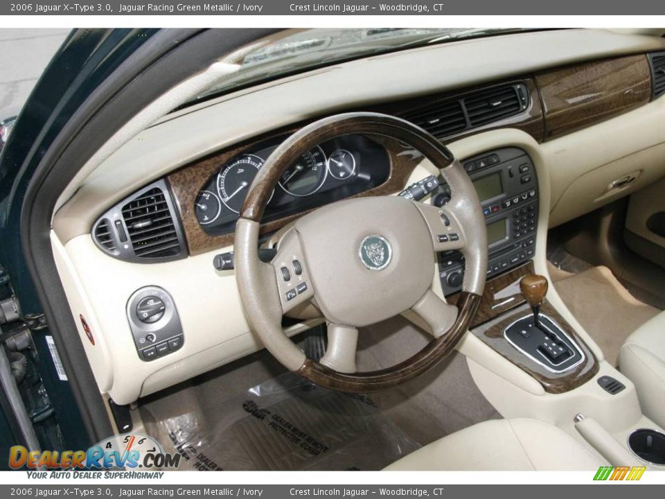 2006 Jaguar X-Type 3.0 Jaguar Racing Green Metallic / Ivory Photo #11