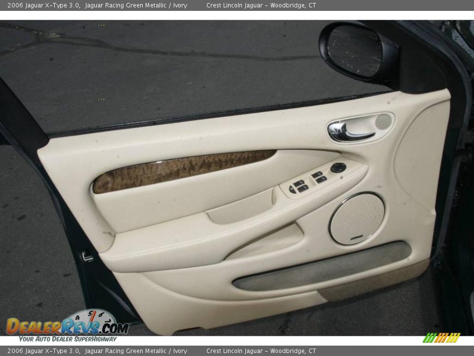 2006 Jaguar X-Type 3.0 Jaguar Racing Green Metallic / Ivory Photo #12