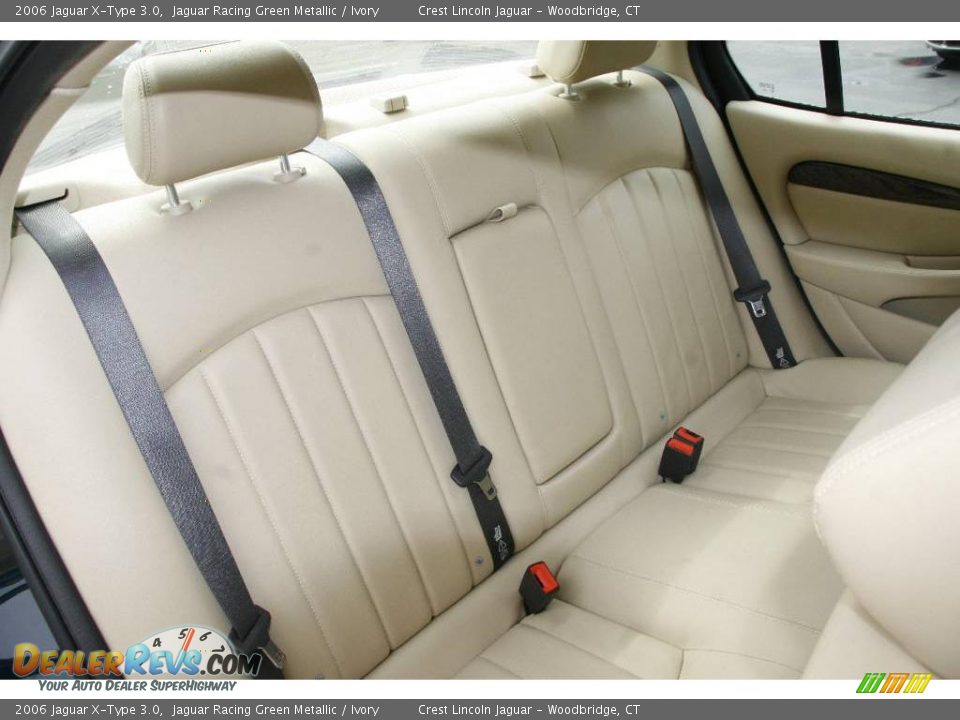 2006 Jaguar X-Type 3.0 Jaguar Racing Green Metallic / Ivory Photo #14