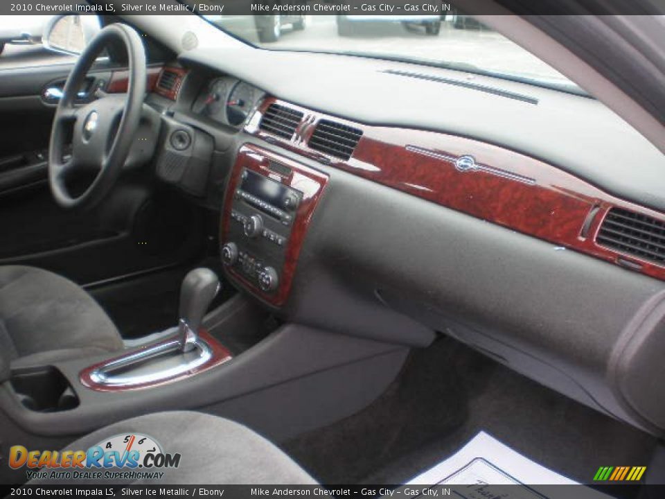 2010 Chevrolet Impala LS Silver Ice Metallic / Ebony Photo #4