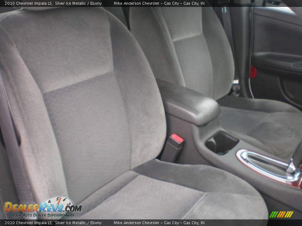 2010 Chevrolet Impala LS Silver Ice Metallic / Ebony Photo #5