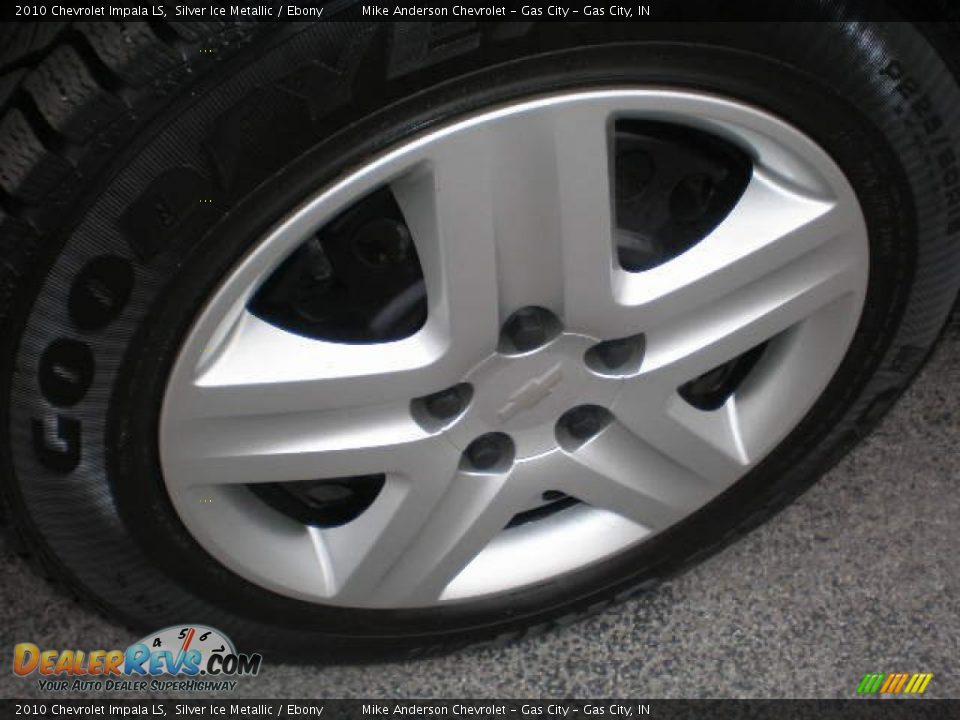 2010 Chevrolet Impala LS Silver Ice Metallic / Ebony Photo #12