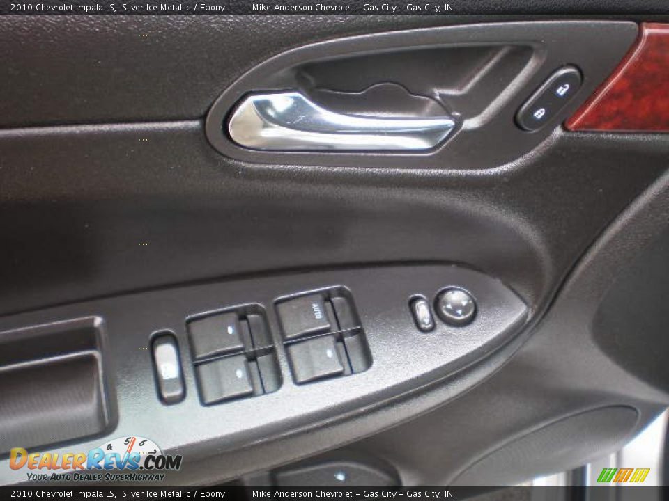 2010 Chevrolet Impala LS Silver Ice Metallic / Ebony Photo #14