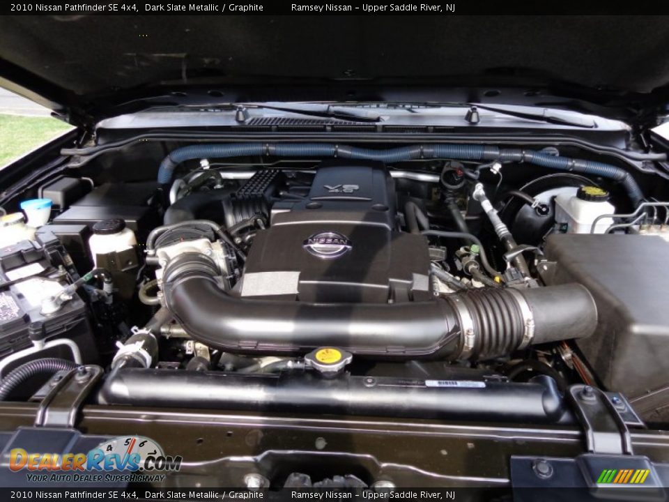 2010 Nissan Pathfinder SE 4x4 Dark Slate Metallic / Graphite Photo #5