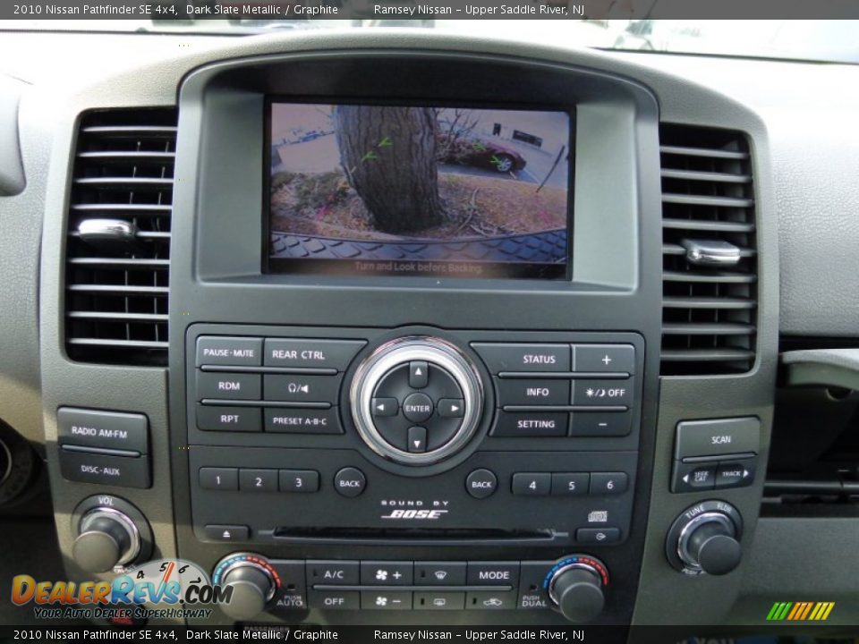 2010 Nissan Pathfinder SE 4x4 Dark Slate Metallic / Graphite Photo #18