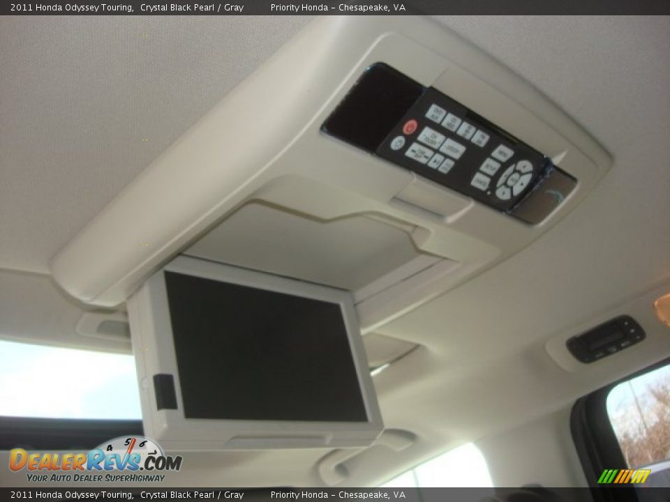 2011 Honda Odyssey Touring Crystal Black Pearl / Gray Photo #13
