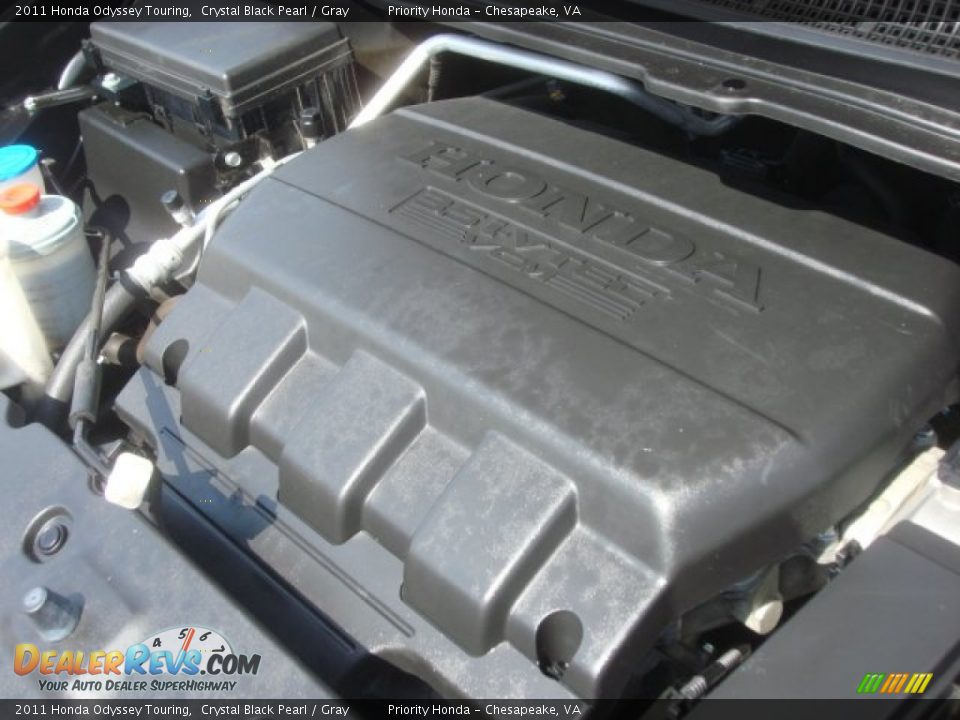 2011 Honda Odyssey Touring Crystal Black Pearl / Gray Photo #32
