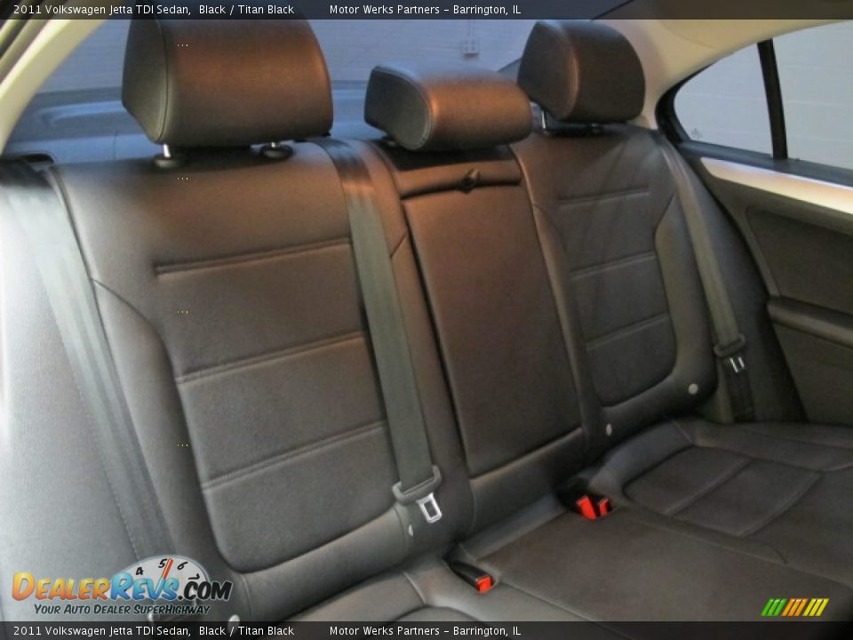 2011 Volkswagen Jetta TDI Sedan Black / Titan Black Photo #20