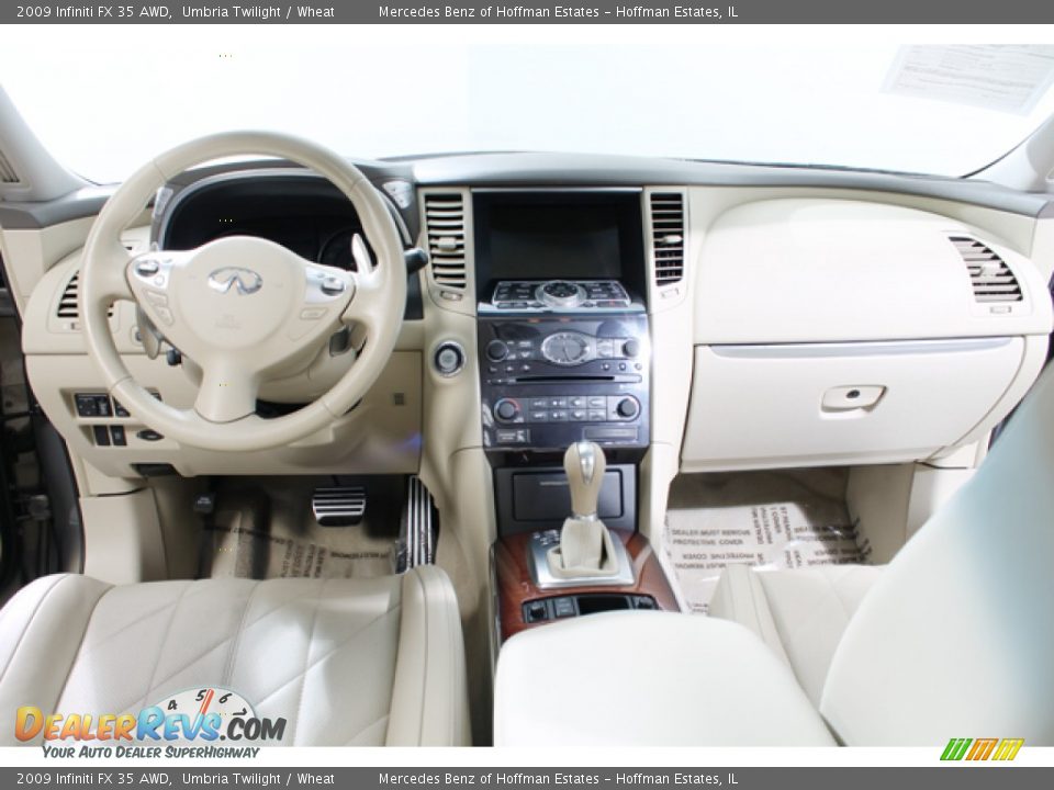 Dashboard of 2009 Infiniti FX 35 AWD Photo #6