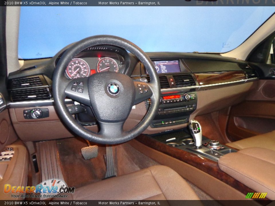 2010 BMW X5 xDrive30i Alpine White / Tobacco Photo #18