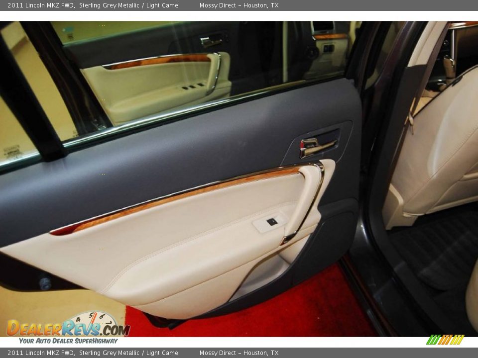 2011 Lincoln MKZ FWD Sterling Grey Metallic / Light Camel Photo #13