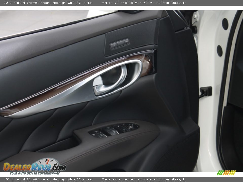 2012 Infiniti M 37x AWD Sedan Moonlight White / Graphite Photo #17