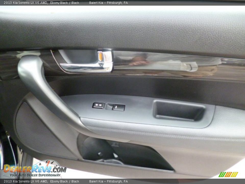 2013 Kia Sorento LX V6 AWD Ebony Black / Black Photo #11