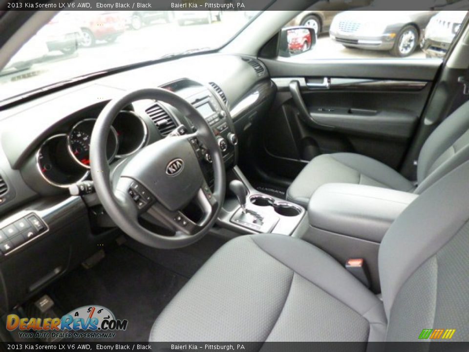 Black Interior - 2013 Kia Sorento LX V6 AWD Photo #17