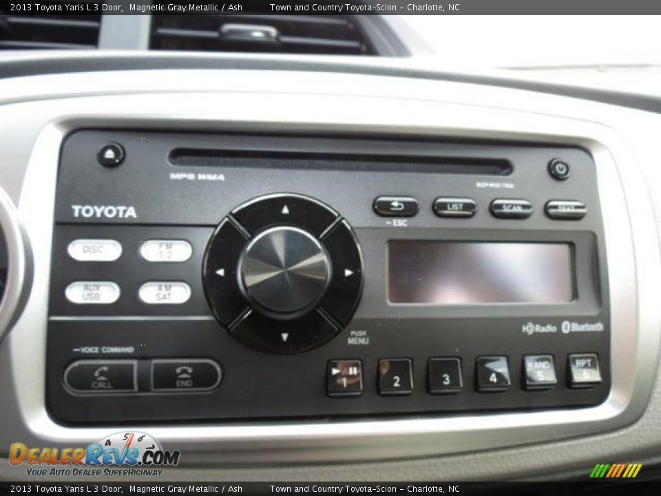 2013 Toyota Yaris L 3 Door Magnetic Gray Metallic / Ash Photo #11