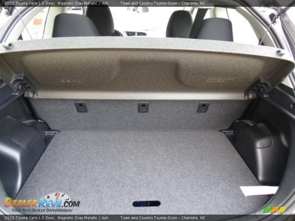 2013 Toyota Yaris L 3 Door Magnetic Gray Metallic / Ash Photo #15