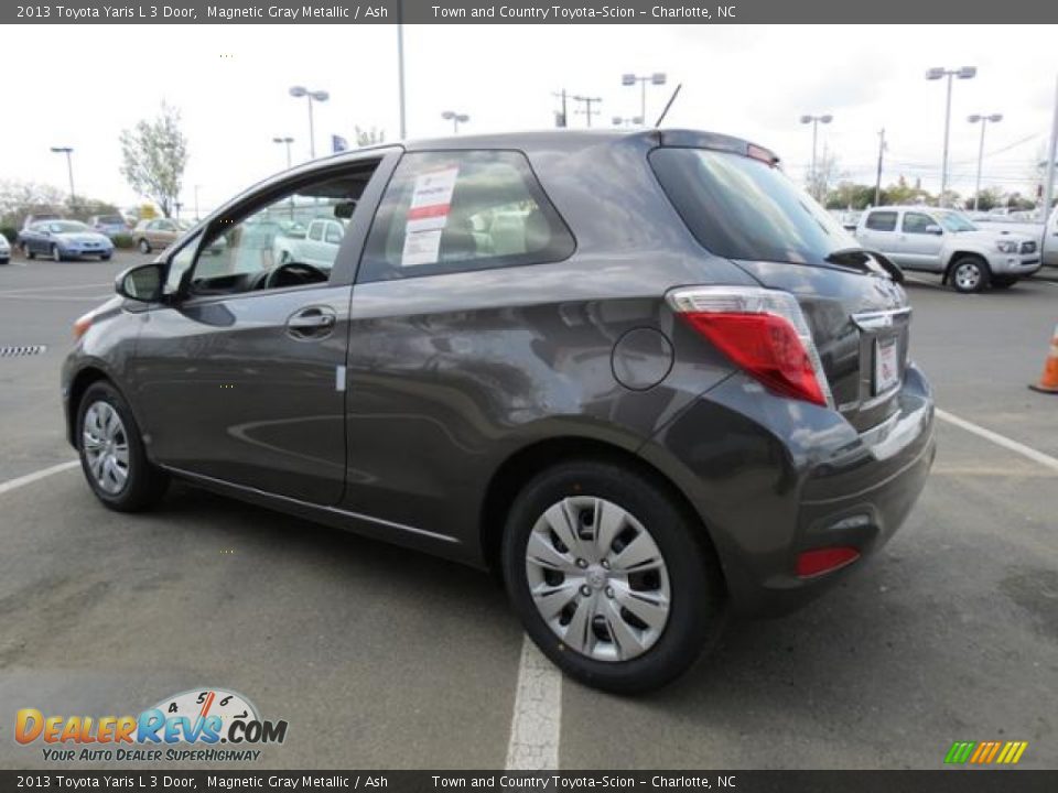 2013 Toyota Yaris L 3 Door Magnetic Gray Metallic / Ash Photo #18