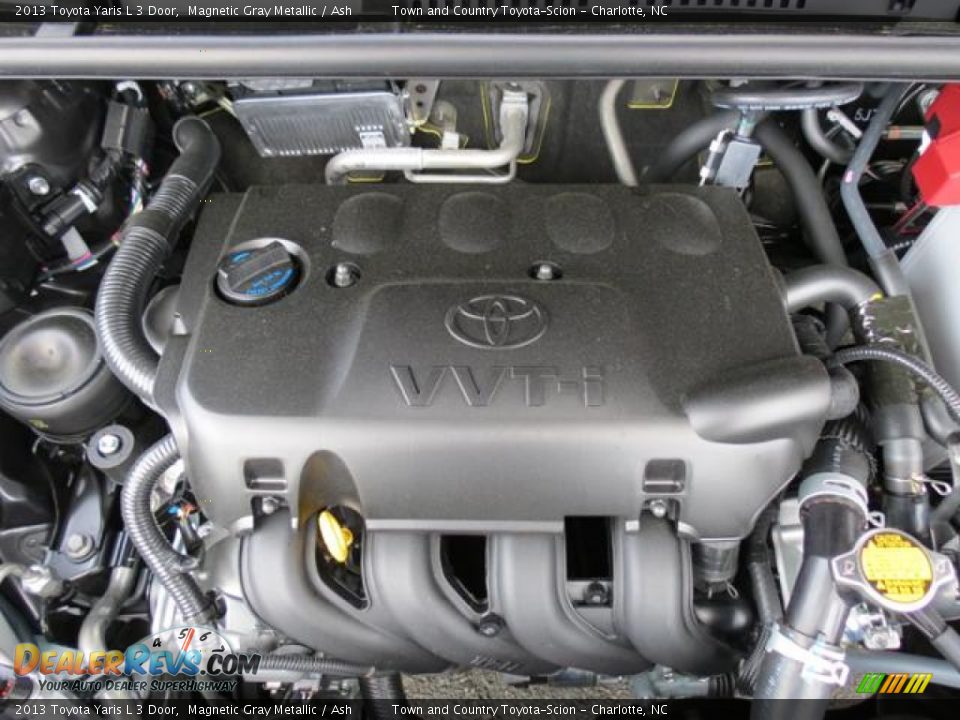2013 Toyota Yaris L 3 Door Magnetic Gray Metallic / Ash Photo #19