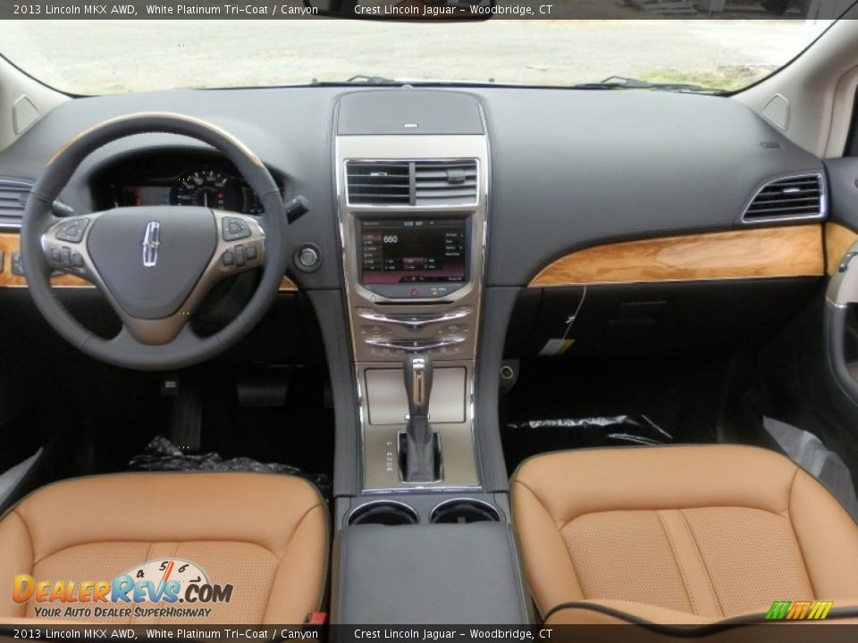 2013 Lincoln MKX AWD White Platinum Tri-Coat / Canyon Photo #5