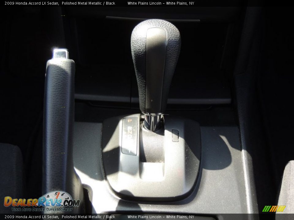 2009 Honda Accord LX Sedan Polished Metal Metallic / Black Photo #19